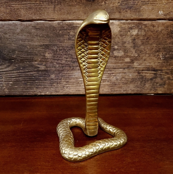Vintage Brass Cobra Statue - Picture 2 of 7